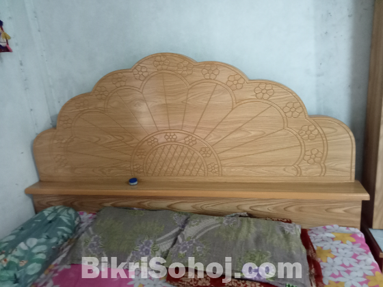 বেডরুমের আসবাবপত্র